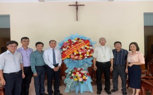 Sở Nội vụ, Ban Tôn giáo thăm chúc mừng Lễ Phục sinh năm 2024
