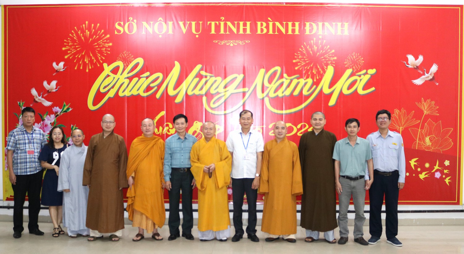 Ban Trị sự GHPGVN thành phố Quy Nhơn thăm và chúc Tết Sở Nội vụ.