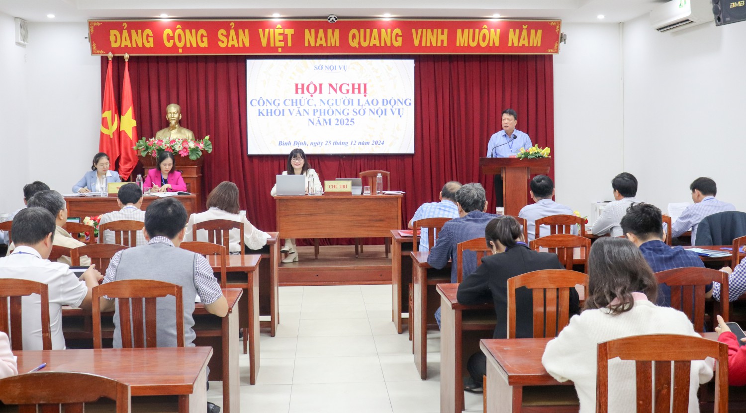 Hội nghị công chức, người lao động Khối Văn phòng Sở Nội vụ.